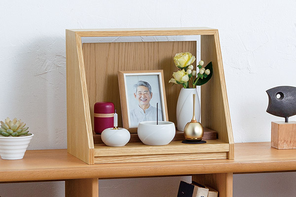 無宗教・手元供養の飾り方